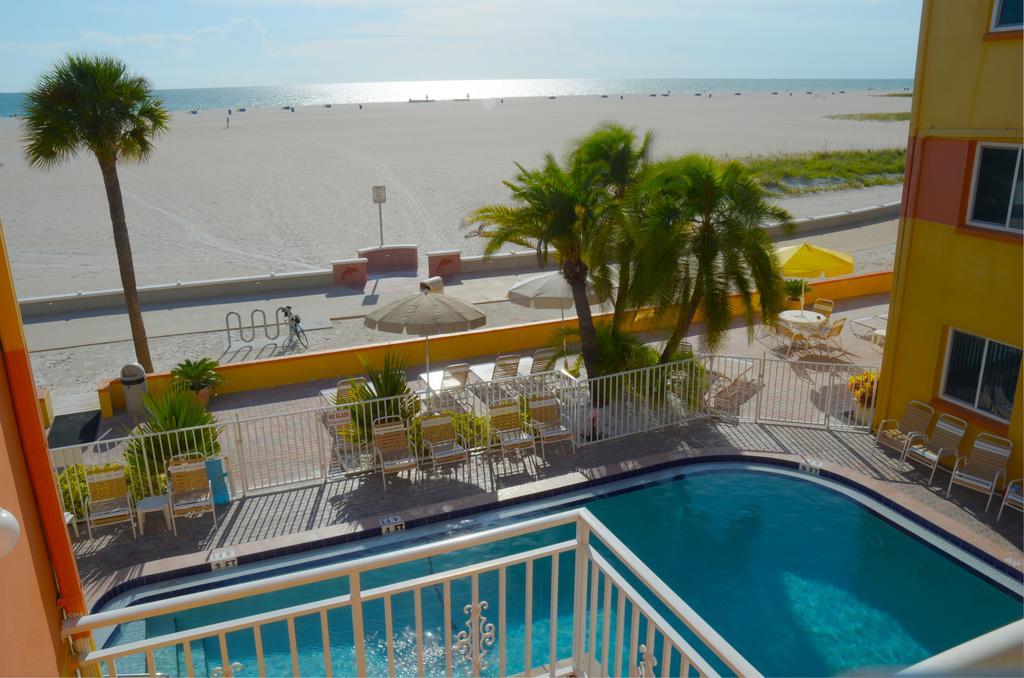 Page Terrace Beachfront Hotel St. Pete Beach Esterno foto