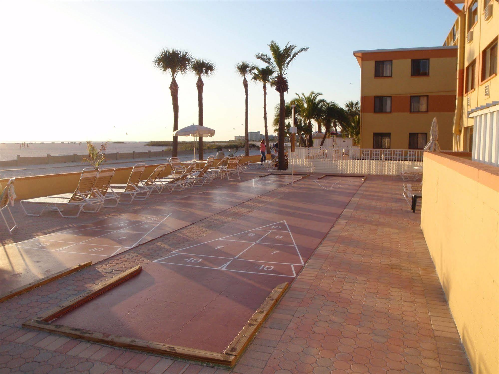 Page Terrace Beachfront Hotel St. Pete Beach Esterno foto